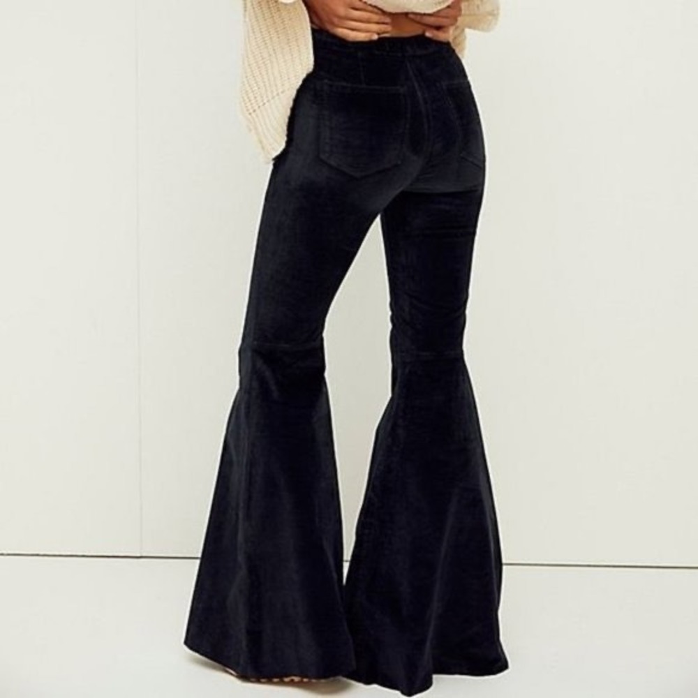 Free People Black Velvet High Waisted Flare Bell Bottom Pants Women's Size 31